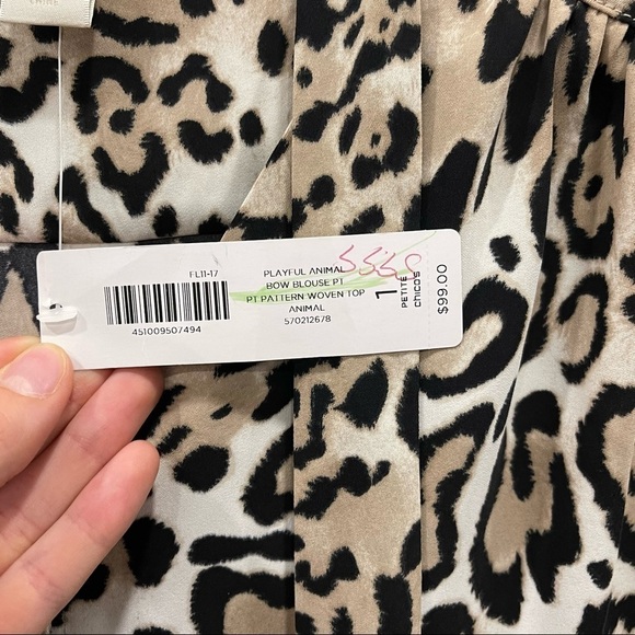 Chico’s Playful Animal Bow Blouse Pattern Woven Top Long Sleeve - Picture 6 of 13